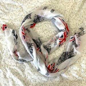 Cotton Oxford Scarf. One size.